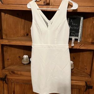 NWT - WINDSOR Ivory dress size SMALL